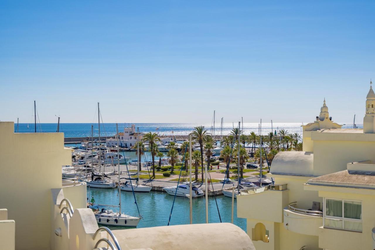 Lejlighed Malaga Puerto De En La Primera Isla Con Piscina Y Parking 3 Vista Al Mar Y Yates Benalmádena