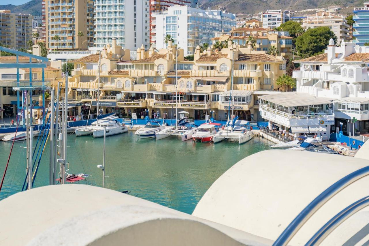 Lejlighed Malaga Puerto De En La Primera Isla Con Piscina Y Parking 3 Vista Al Mar Y Yates *