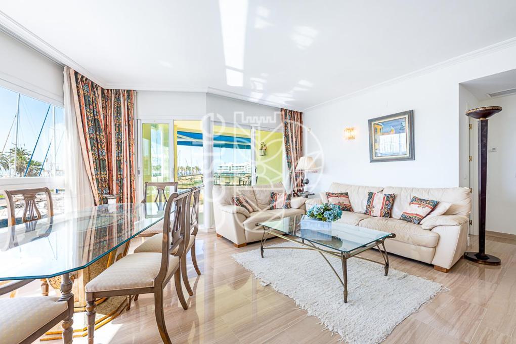 Malaga Puerto Benalmadena: Seaside With Pool And Marina Views Apartment *